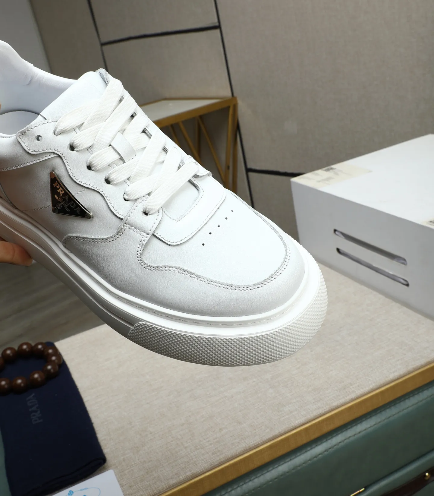 Men's shoes 💰500 🌹🌹[PRADA—Prada] 2025 latest model 🙈original replica! 👟👟👟Available here. The workmanship is top-notch. The upper is made of Italian 🇮🇹Imported calfskin. ❗️Breathable genuine leather lining @Suitable for travel. The original version has an enlarged engraved sole, making it suitable for all kinds of travels, showing low-key luxury. Let quality speak for itself. Color: Size: 38-44